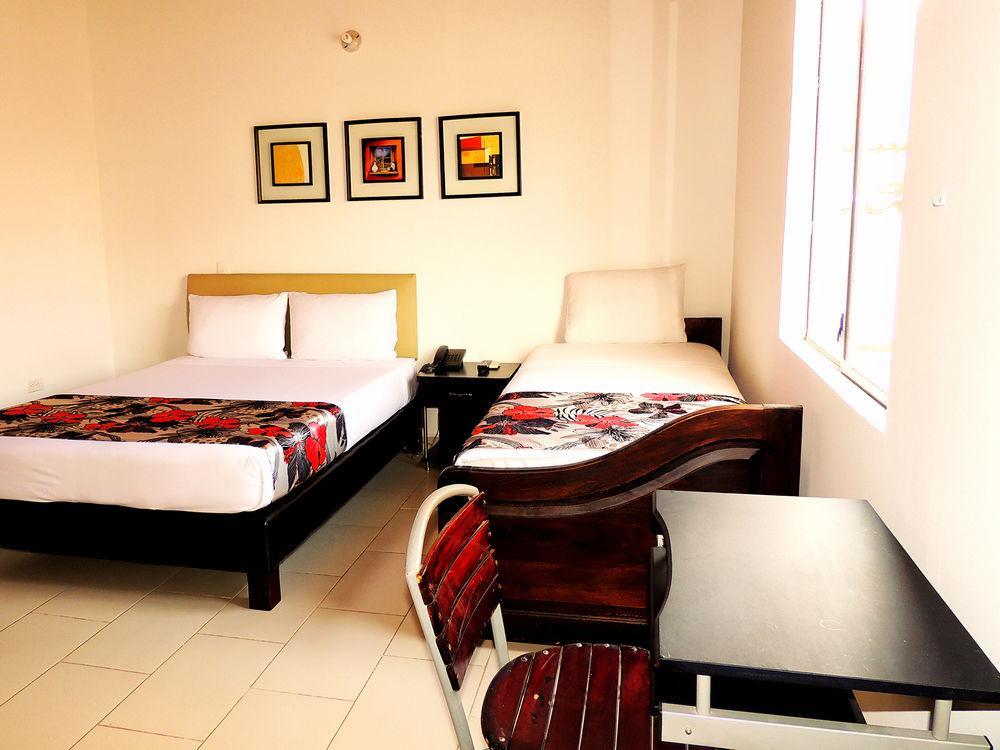 Hotel Quinta Avenida Cucuta Bagian luar foto
