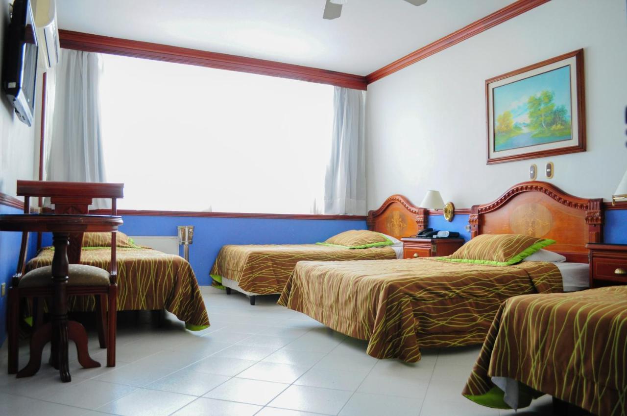 Hotel Quinta Avenida Cucuta Bagian luar foto