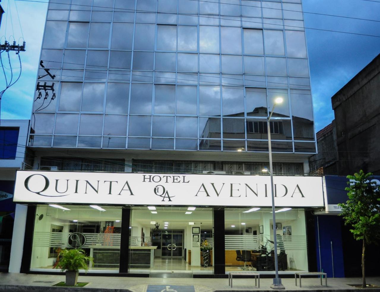 Hotel Quinta Avenida Cucuta Bagian luar foto
